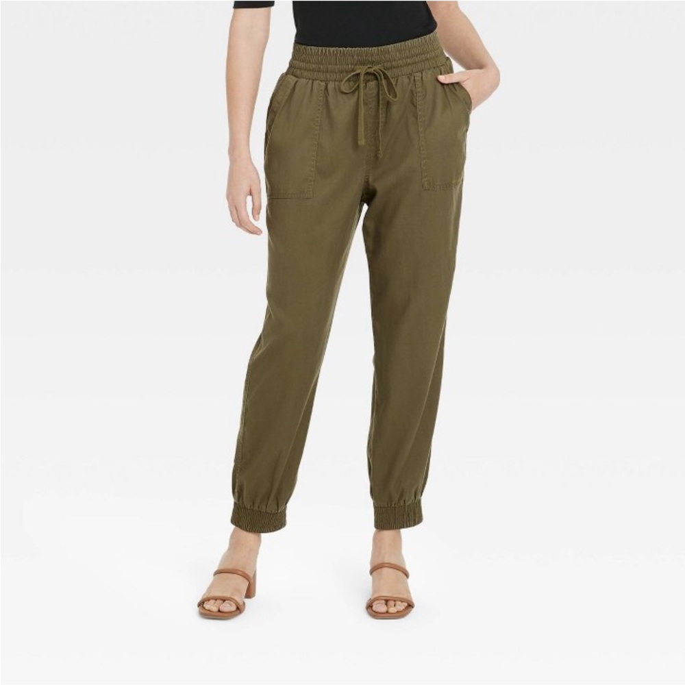 HIGH RISE WOVEN ANKLE JOGGER PANTS